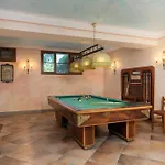 Monte Bottigli Villa *